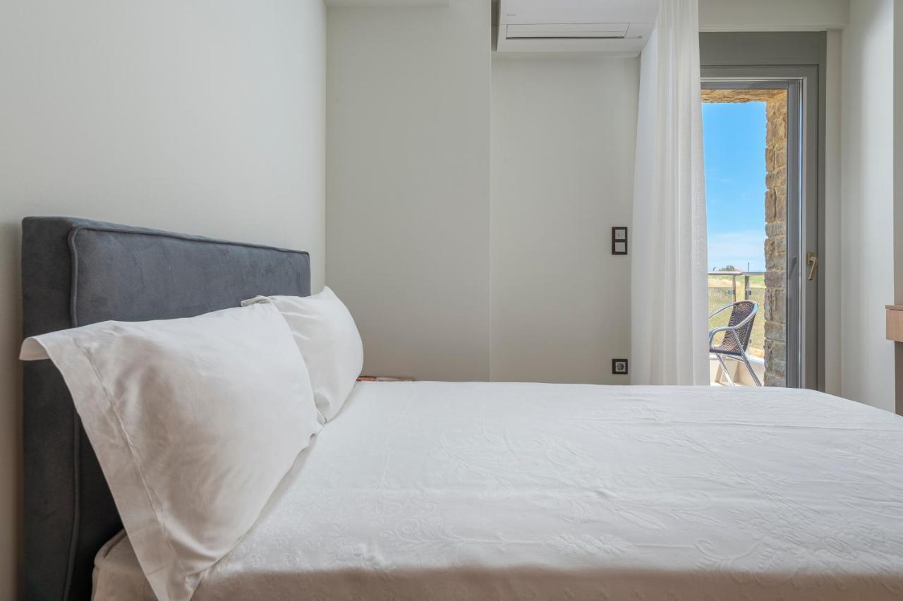 Sea Wind Luxury Apartments With Pool Kassandra Halkidikι Nea Fokea Exterior photo